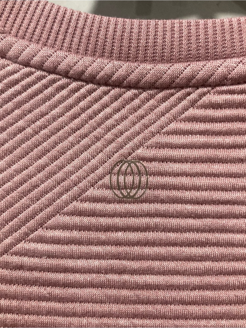 Pink Ribbed Diagonal Knit Women's Sweater - Picture 5 of 6